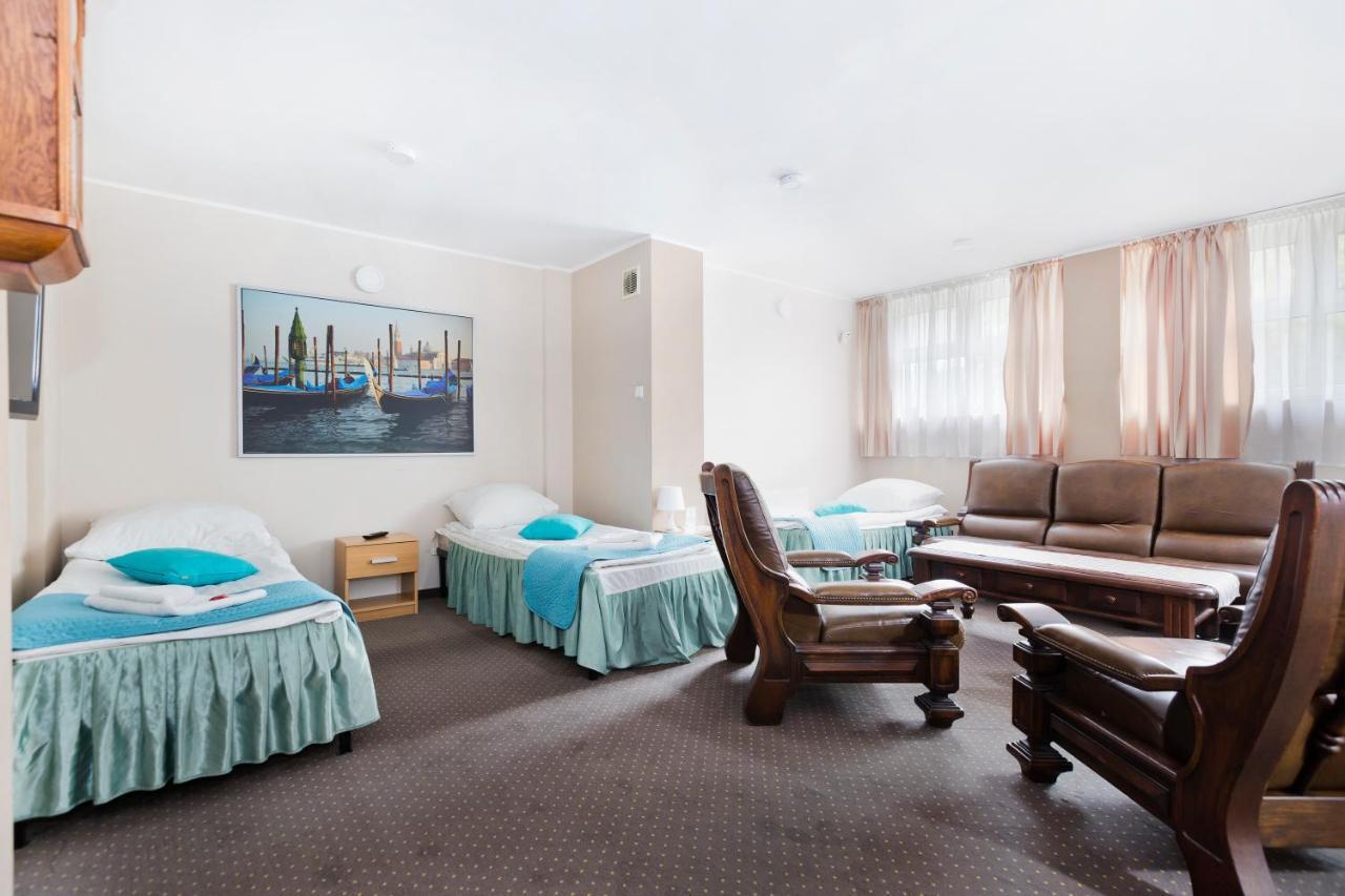 Hotel 97 Быдгощ Экстерьер фото